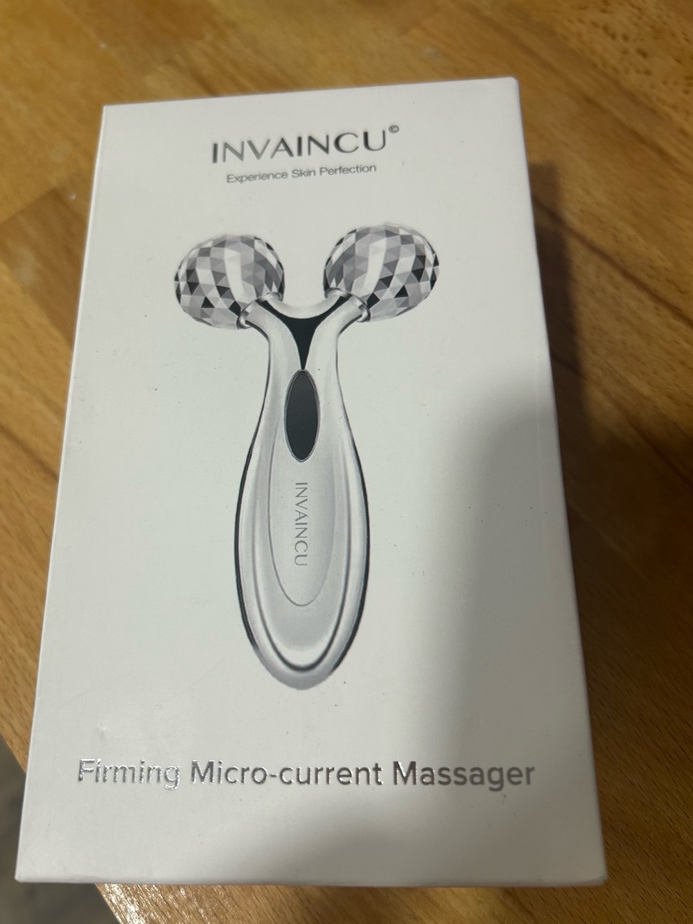 Invaincu Firming Micro-current Massager!..